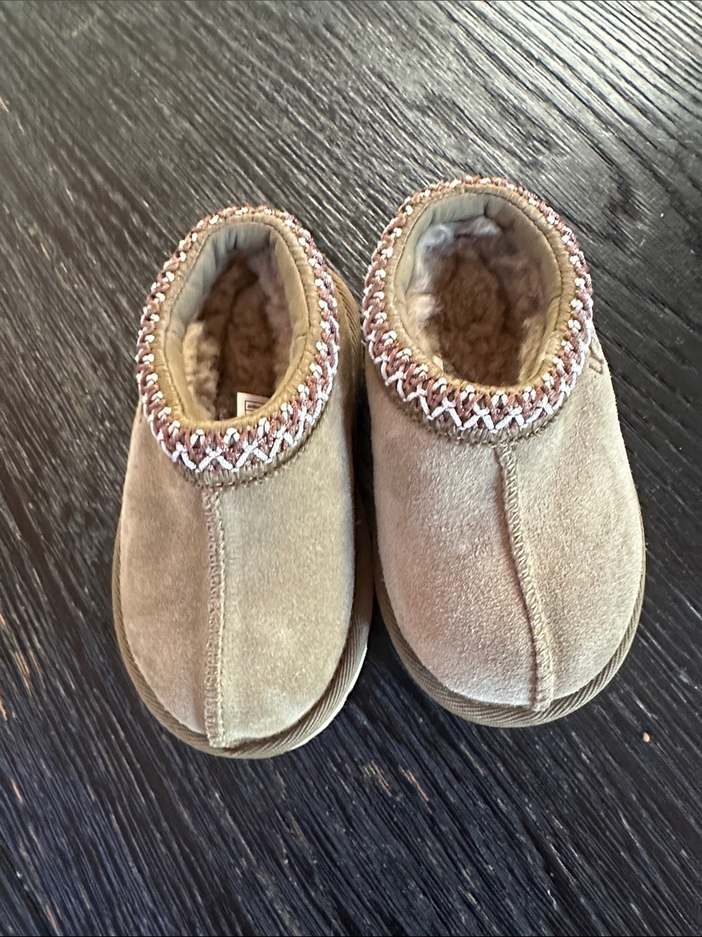 UGG Kids Chestnut Suede Slip-On Slippers